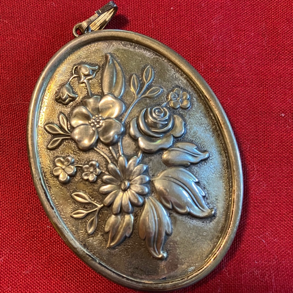 Reed and Barton sterling Ming Mirror-pendant vintage